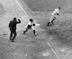 Mickey misses 3rd strike in 1941 World Series
